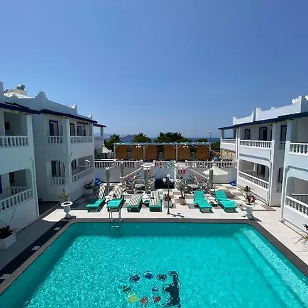 Bahama Art Hotel 3*