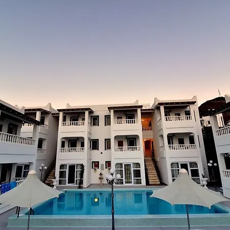 Hotel Bahama Art Turgutreis