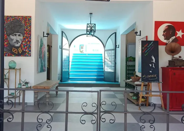 Hotel Bahama Art 3*