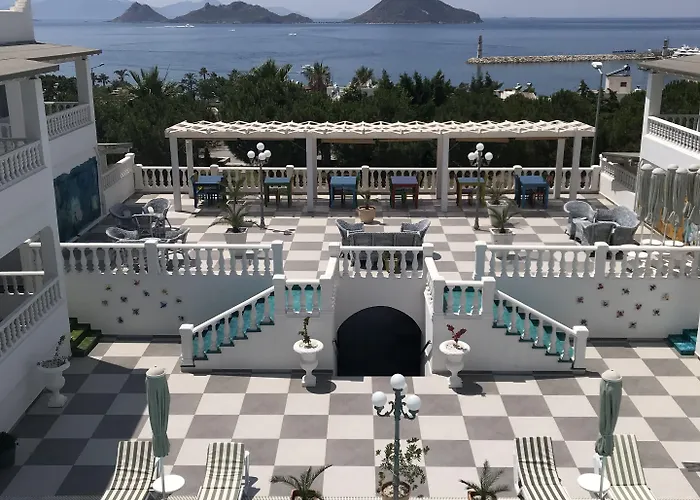 Bahama Art Hotel