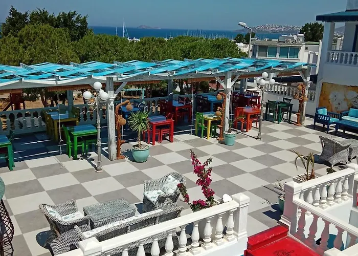 Hotell Bahama Art 3*